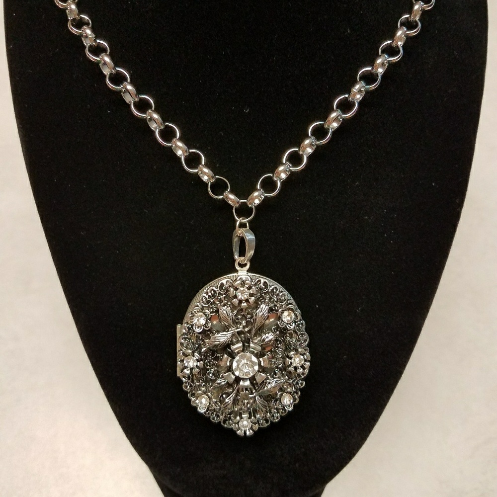 New necklace